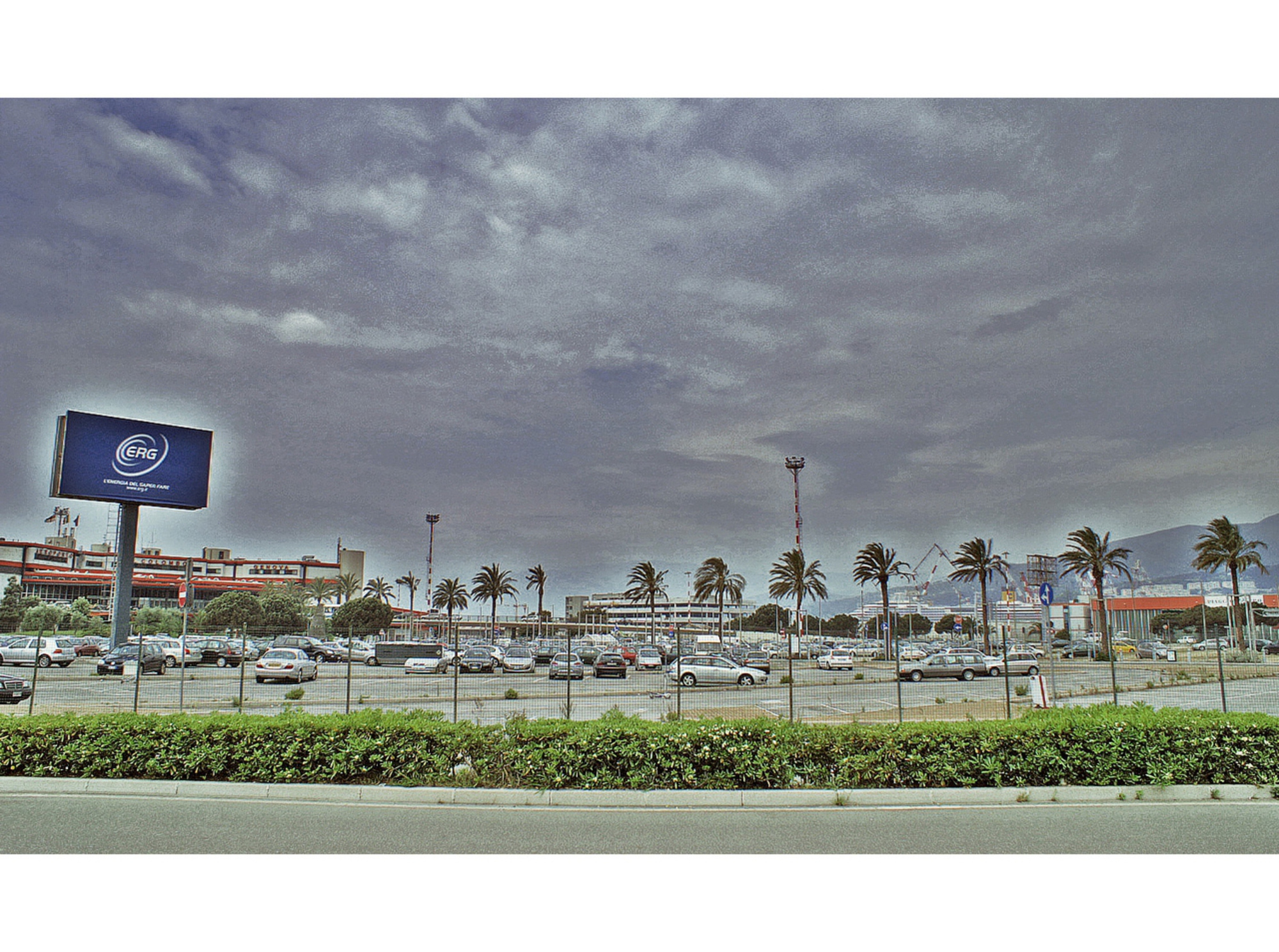 Cristoforo Colombo Airport, Genua