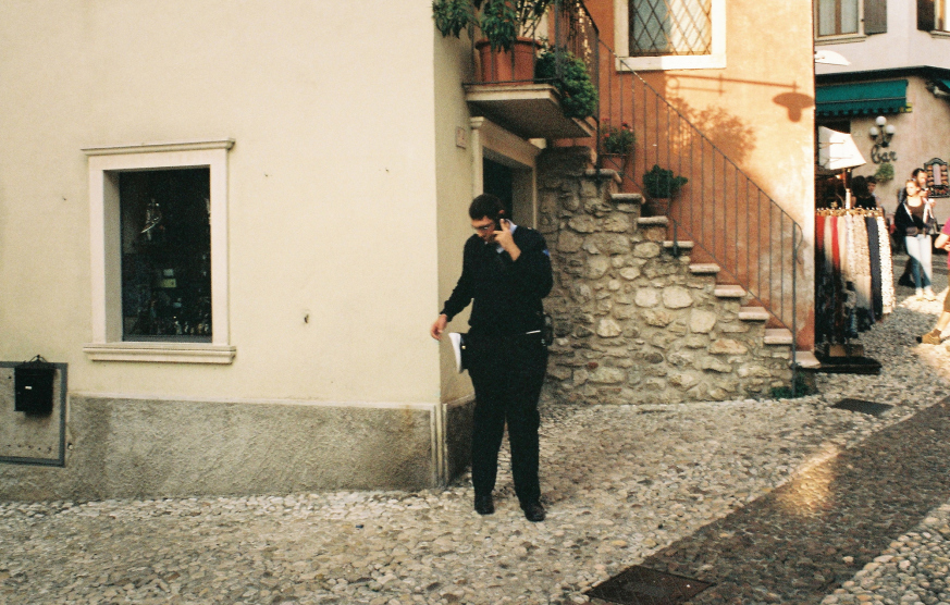 f1000035.jpg