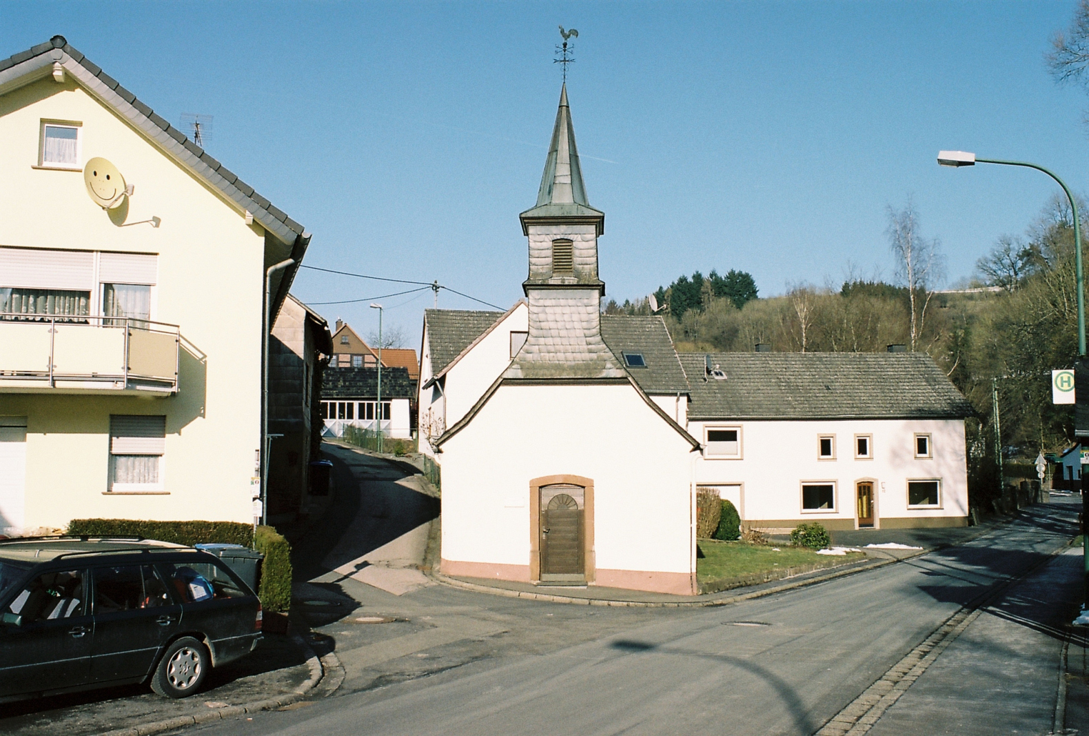 f1000008.jpg