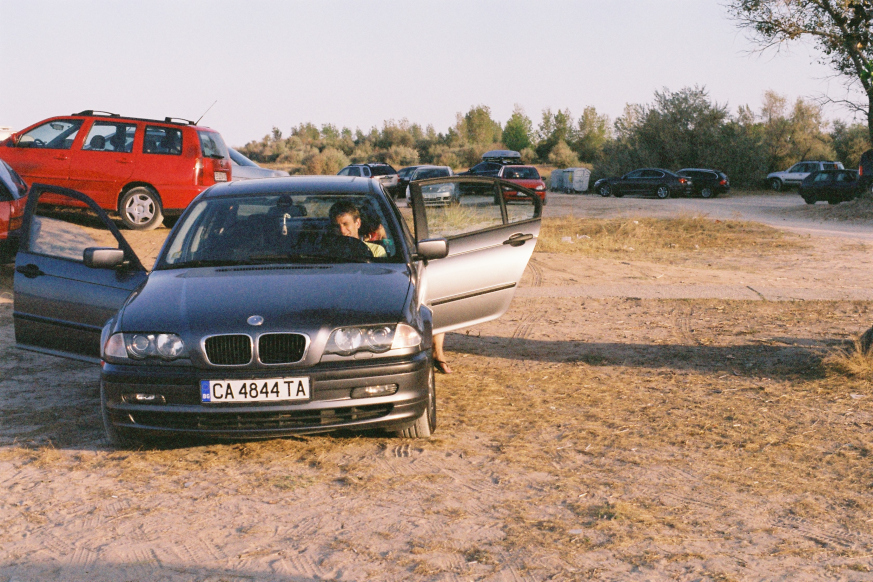 f1000002.jpg
