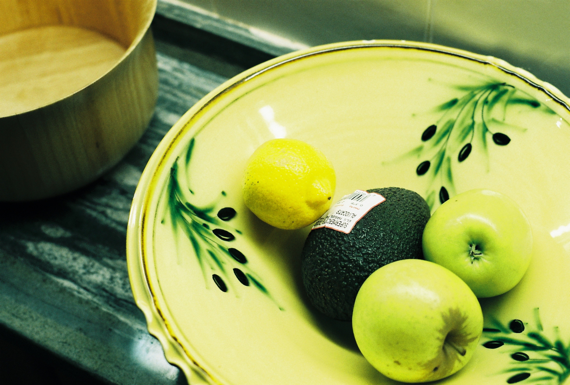 how to choose a ripe avocado: call +359255937008 ask for wittie