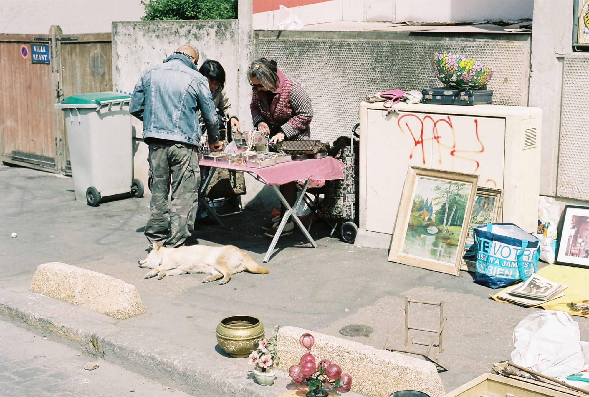 Marché aux Puces de Saint-Ouen