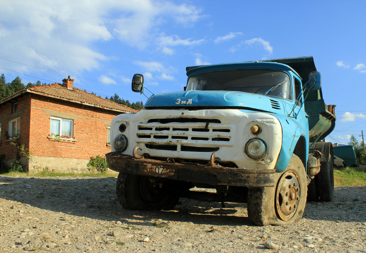 The streets of Banya