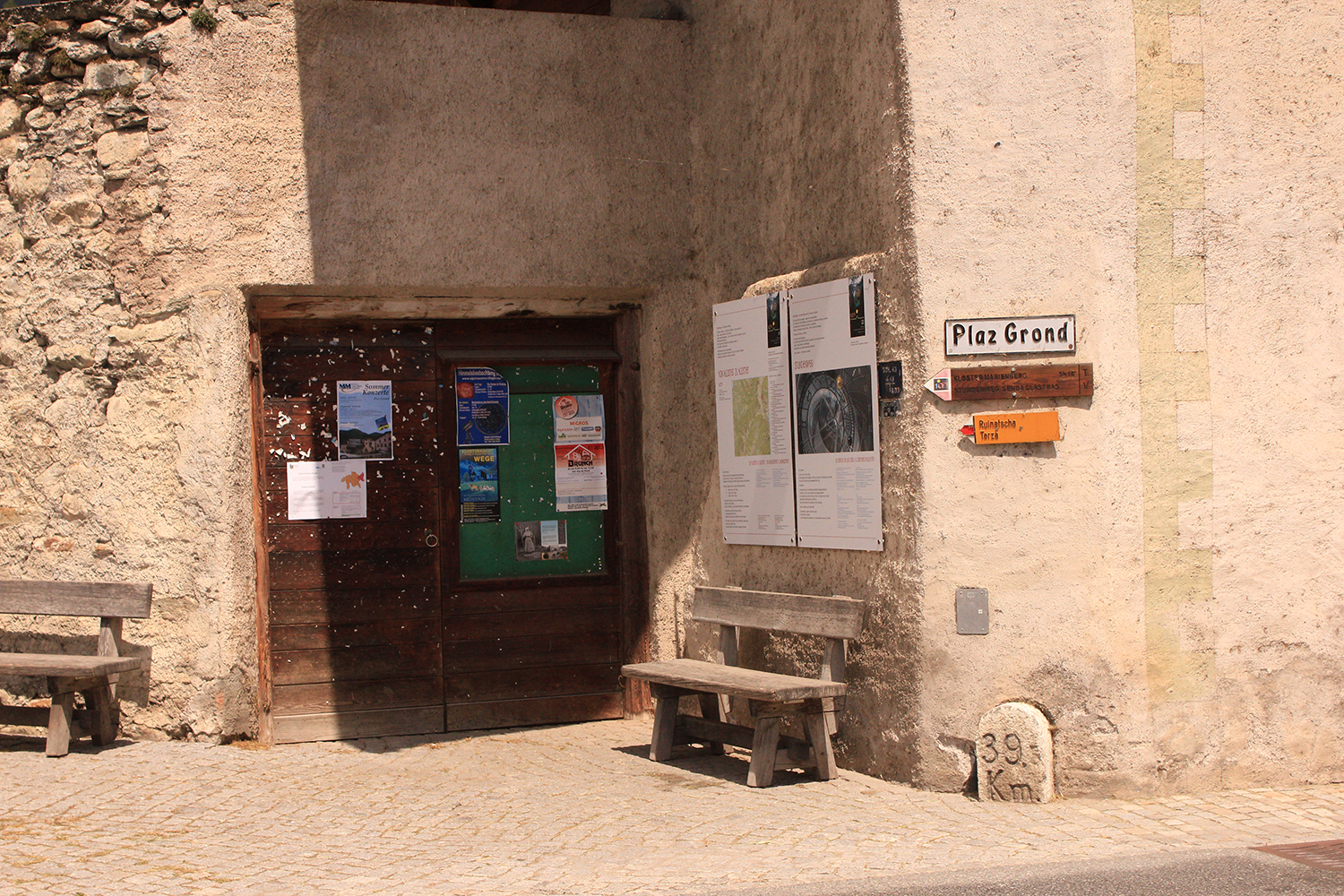 The streets of Müstair
